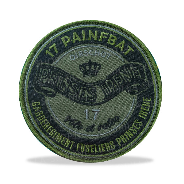 17 Painfbat patch (geborduurd)