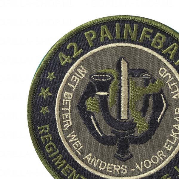 42 BLJ Patch (geborduurd) - Afbeelding 2