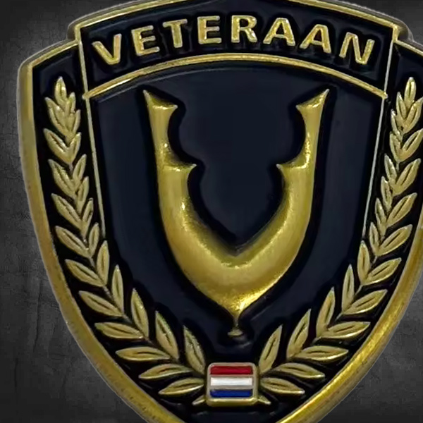 Veteraan - SPELD (schildvorm, zwart met antiek messing) - Afbeelding 2